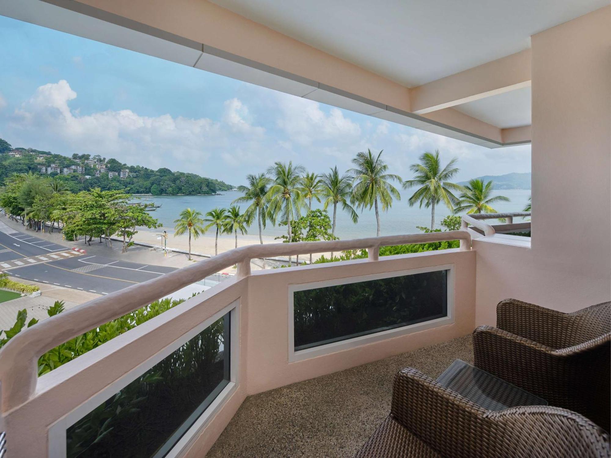 Homm Bliss Southbeach Patong Екстериор снимка