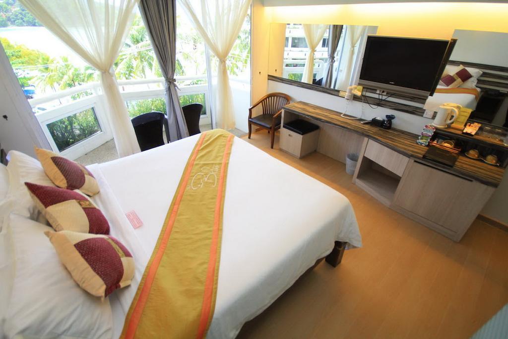 Homm Bliss Southbeach Patong Екстериор снимка